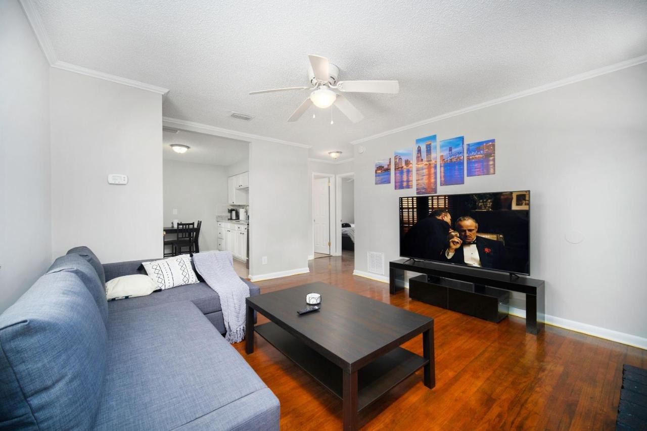 King Bedroom 2Bed1Bath Sleeps 4 Close To Town Center Downtown Beach Mayo Clinic Джаксънвил Екстериор снимка