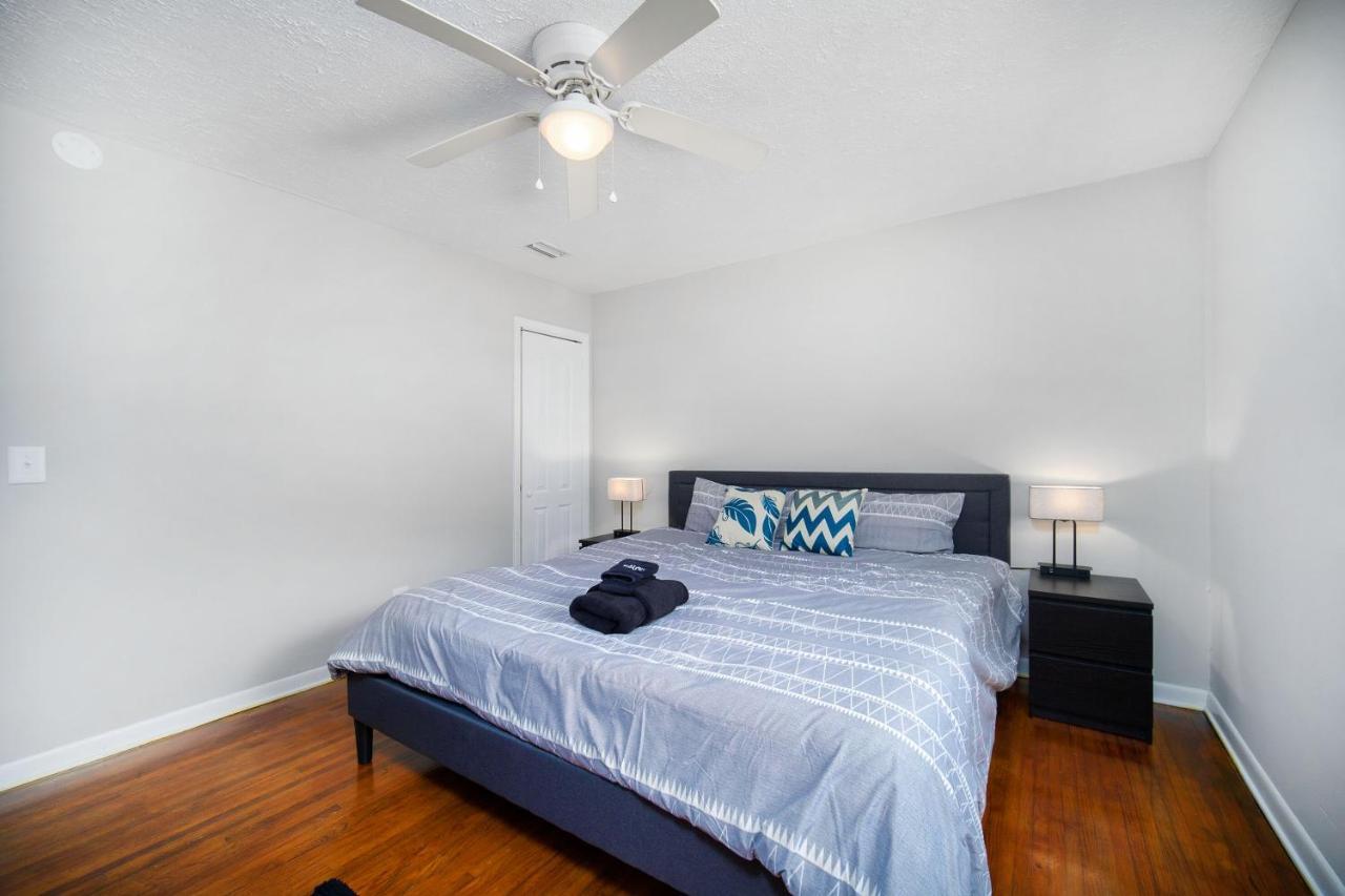 King Bedroom 2Bed1Bath Sleeps 4 Close To Town Center Downtown Beach Mayo Clinic Джаксънвил Екстериор снимка