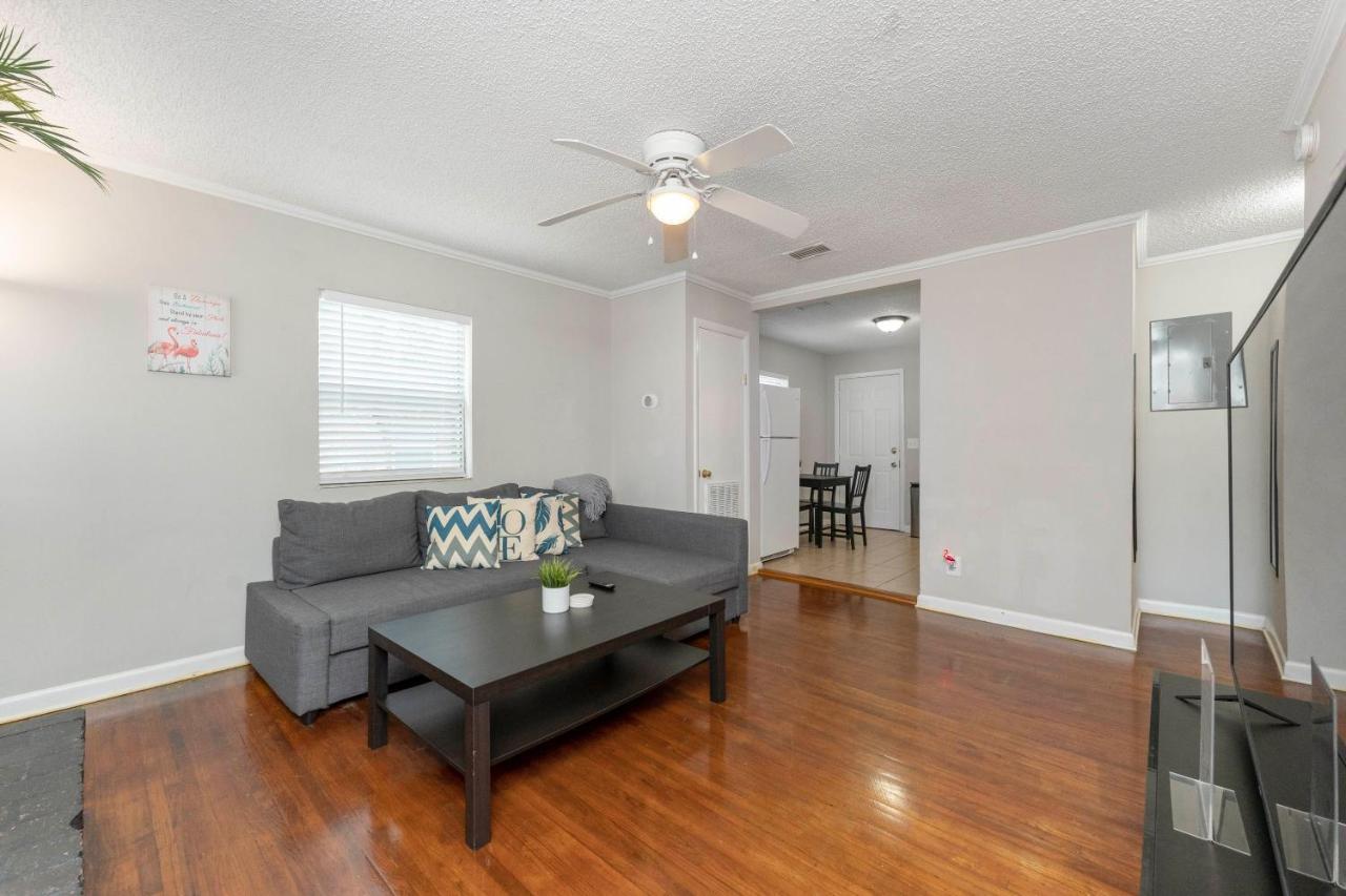 King Bedroom 2Bed1Bath Sleeps 4 Close To Town Center Downtown Beach Mayo Clinic Джаксънвил Екстериор снимка